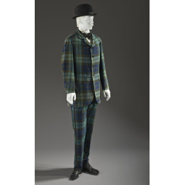 Costume à carreaux